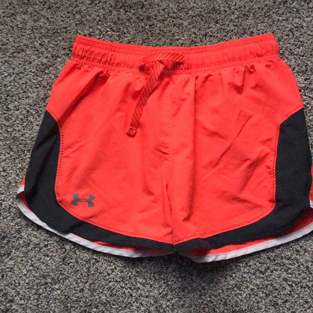 Under armour shorts.